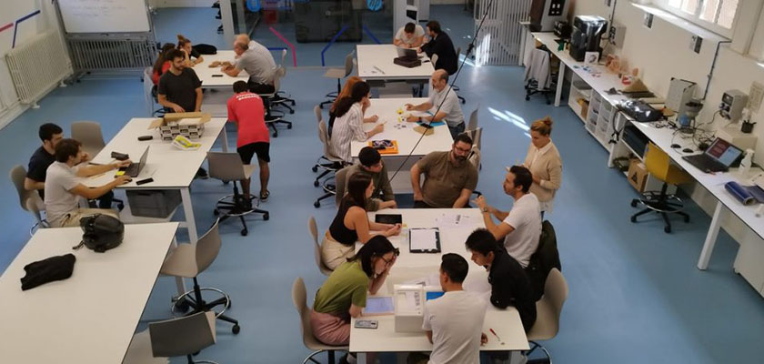 Deu pimes inicien l’assessorament en fabricació additiva, dins el projecte de triple hèlix entre uni