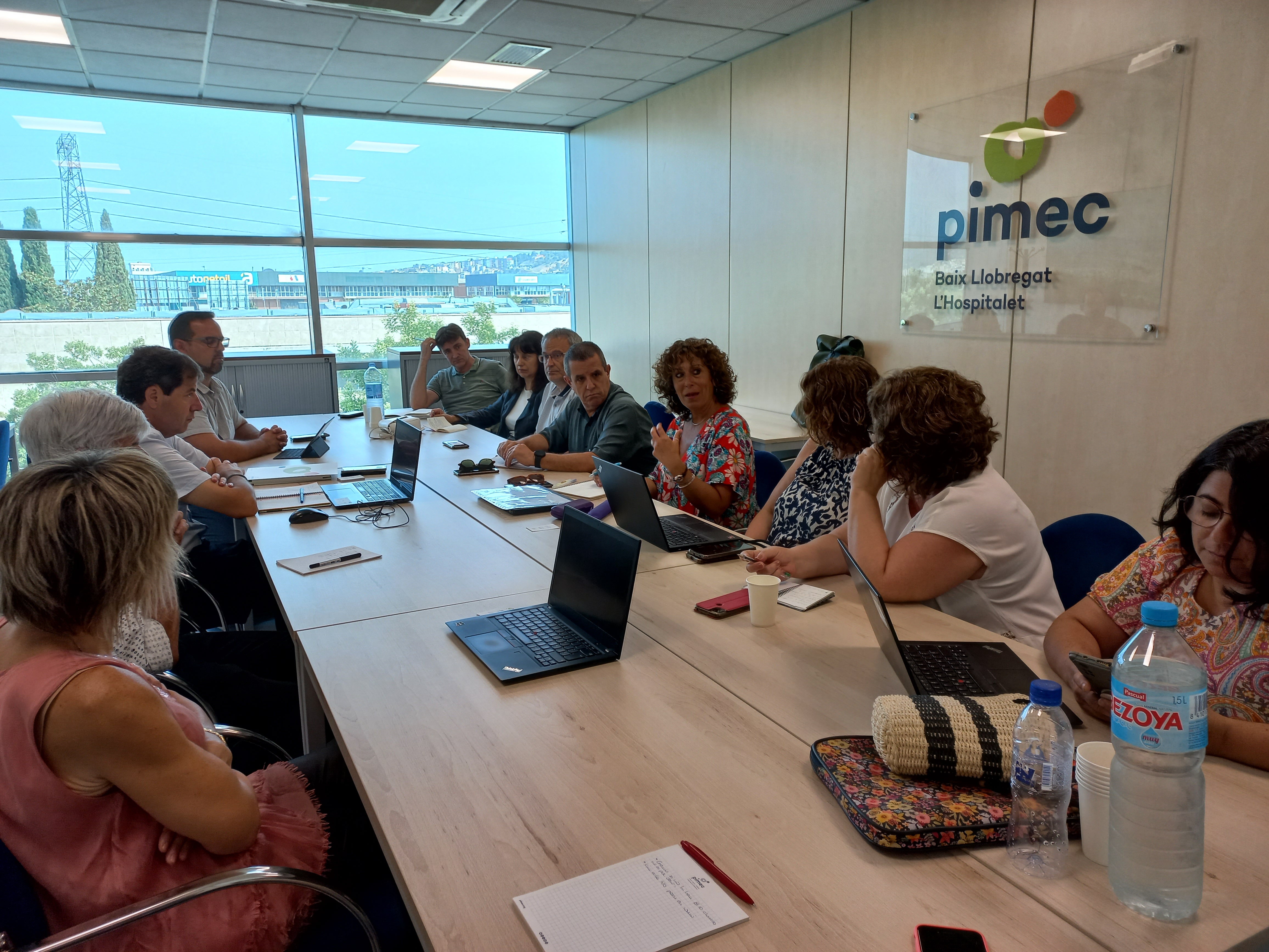 PIMEC i els serveis territorials d'educació al Baix Llobregat i al Barcelonès impulsen les aliances 