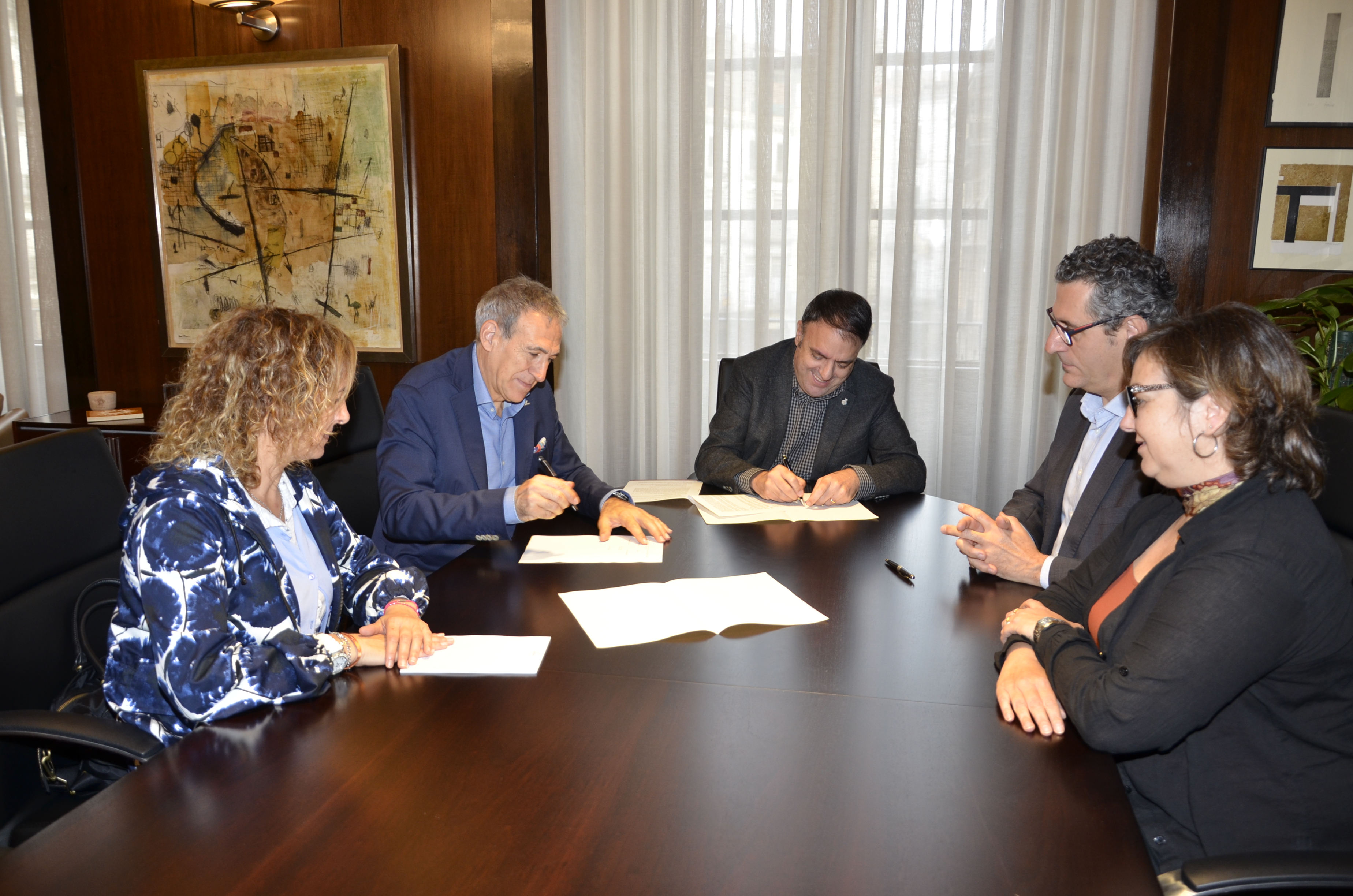 PIMEC Catalunya Central i l'Ajuntament de Manresa signen un conveni per al desenvolupament d'un proj