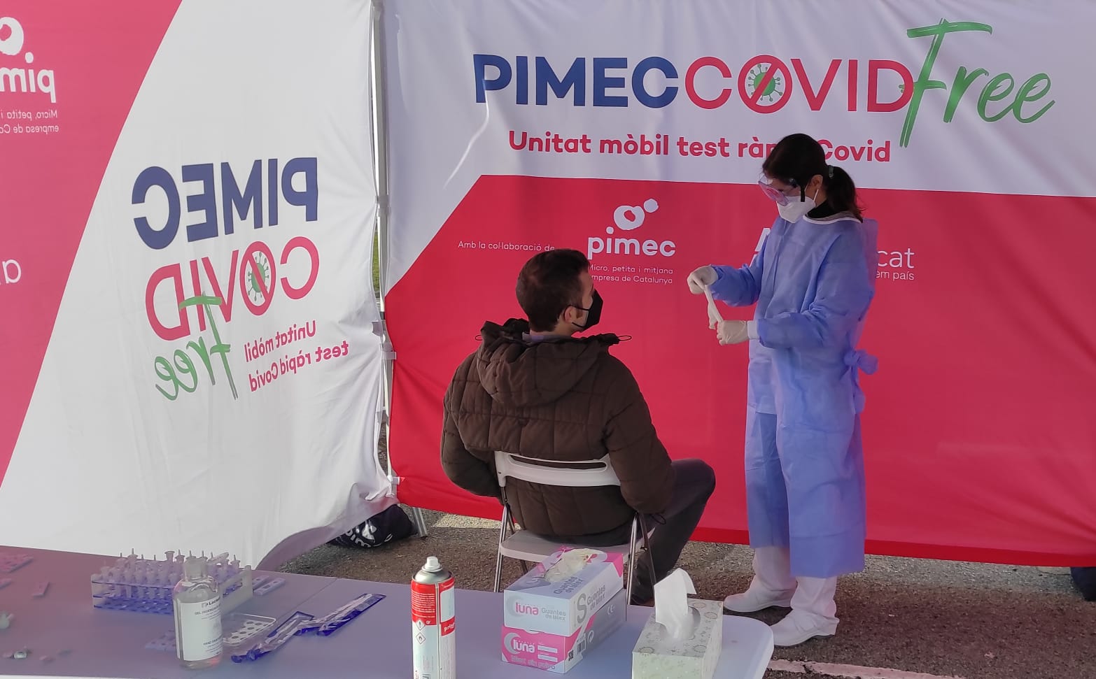 PIMEC i el Consell Comarcal del Vallès Occidental realitzen 447 tests d’antígens a 46 pimes del terr