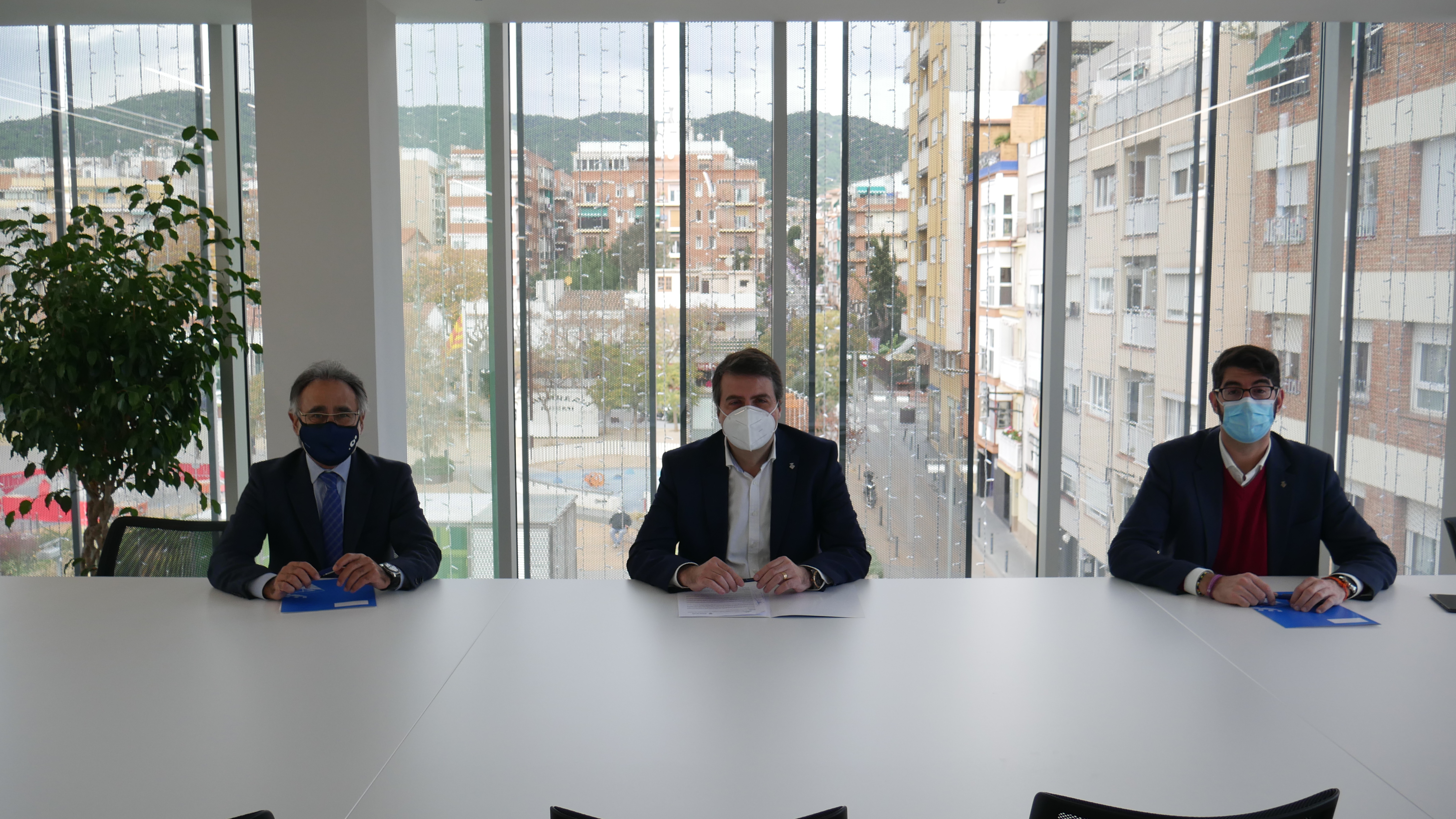 L'Ajuntament de Premià de Mar i PIMEComerç signen un conveni per millorar el desenvolupament del com