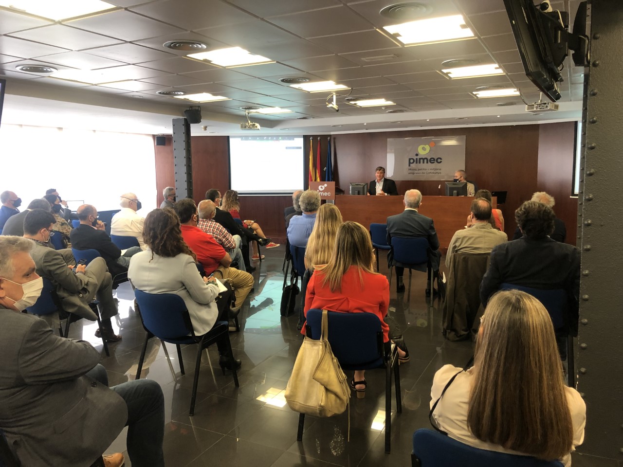 La Junta Directiva de PIMEC anuncia una jornada davant la preocupació del teixit empresarial per l’i