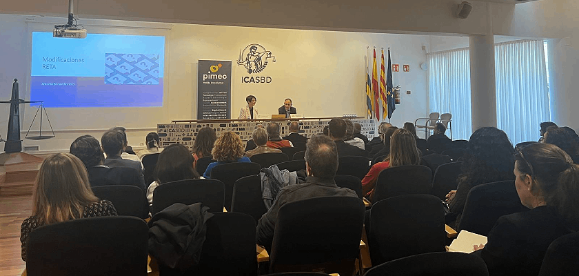 Autònoms PIMEC es reuneix amb empresaris i empresàries autònoms del Vallès Occidental per parlar sob