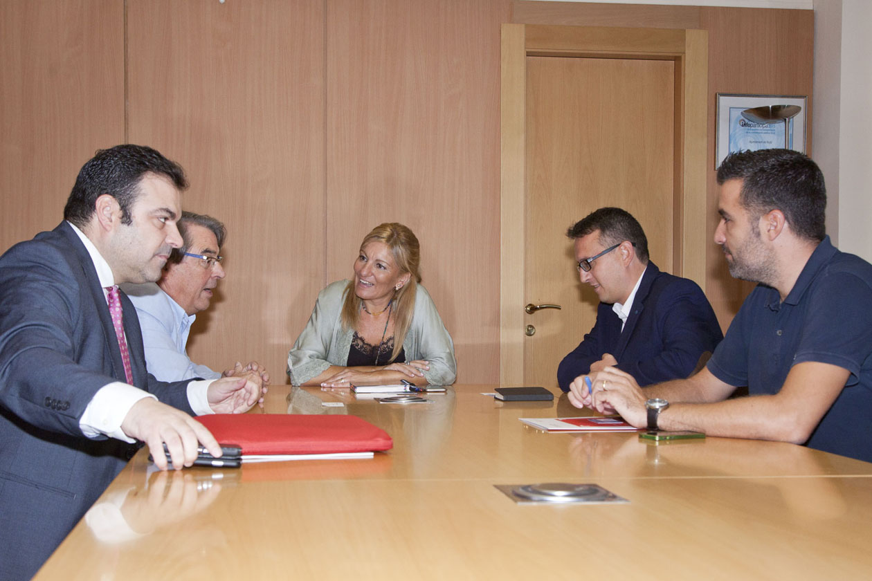 El president de PIMEC Vallès Occidental i l’alcaldessa de Rubí es reuneixen per  enfortir el teixit 