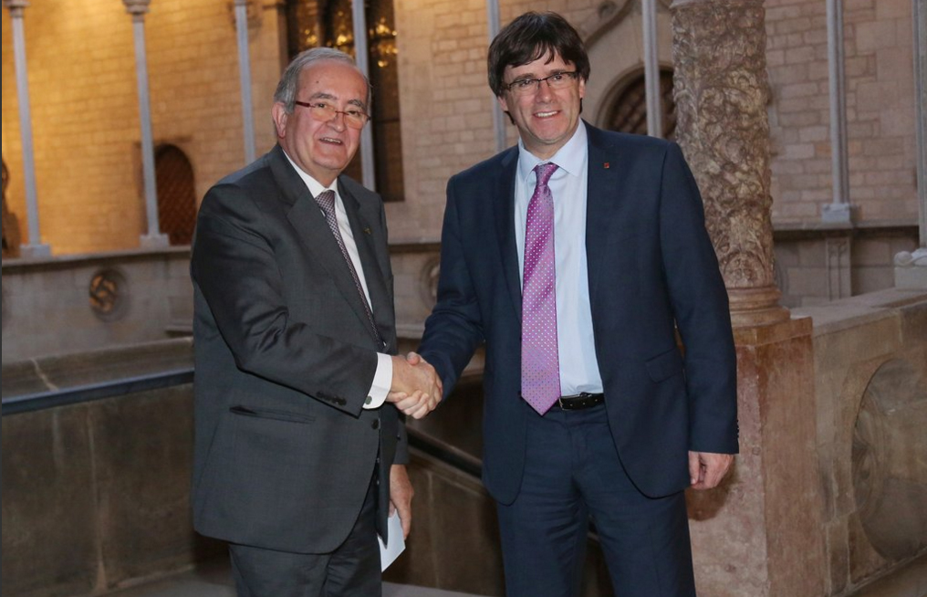 Primera reunió entre el president Puigdemont i PIMEC