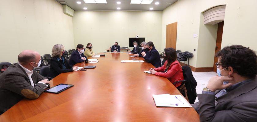 PIMEC celebra que s’ampliïn els ajuts directes a les activitats que havien quedat excloses i demana