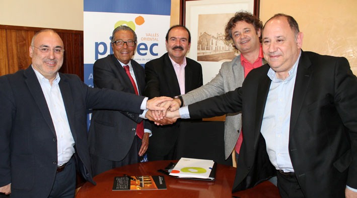 L’Ajuntament de les Franqueses i PIMEC signen un acord per assegurar el relleu generacional dins l’e