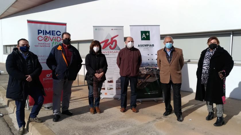 PIMEC i el Consell Comarcal del Vallès Occidental porten els tests d’antígens a Barberà del Vallès