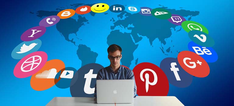 Community manager Community manager