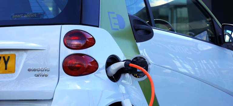 Instalador de puntos de recarga para vehículo eléctrico Instalador de puntos de recarga para vehículo eléctrico